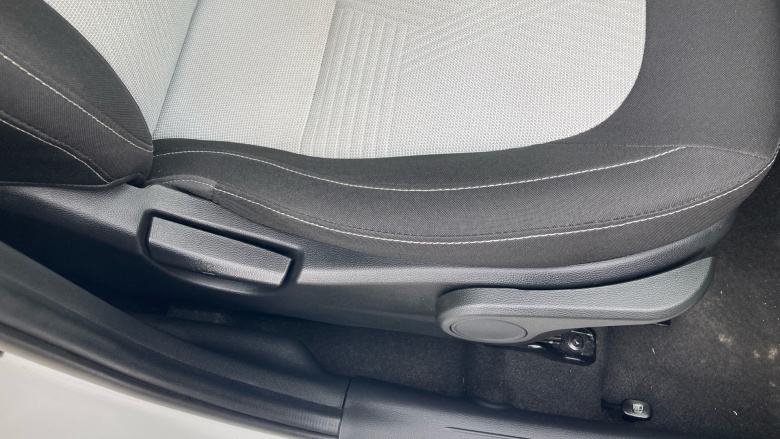 Hyundai i10 1.0 MPi Premium 5dr Petrol Hatchback